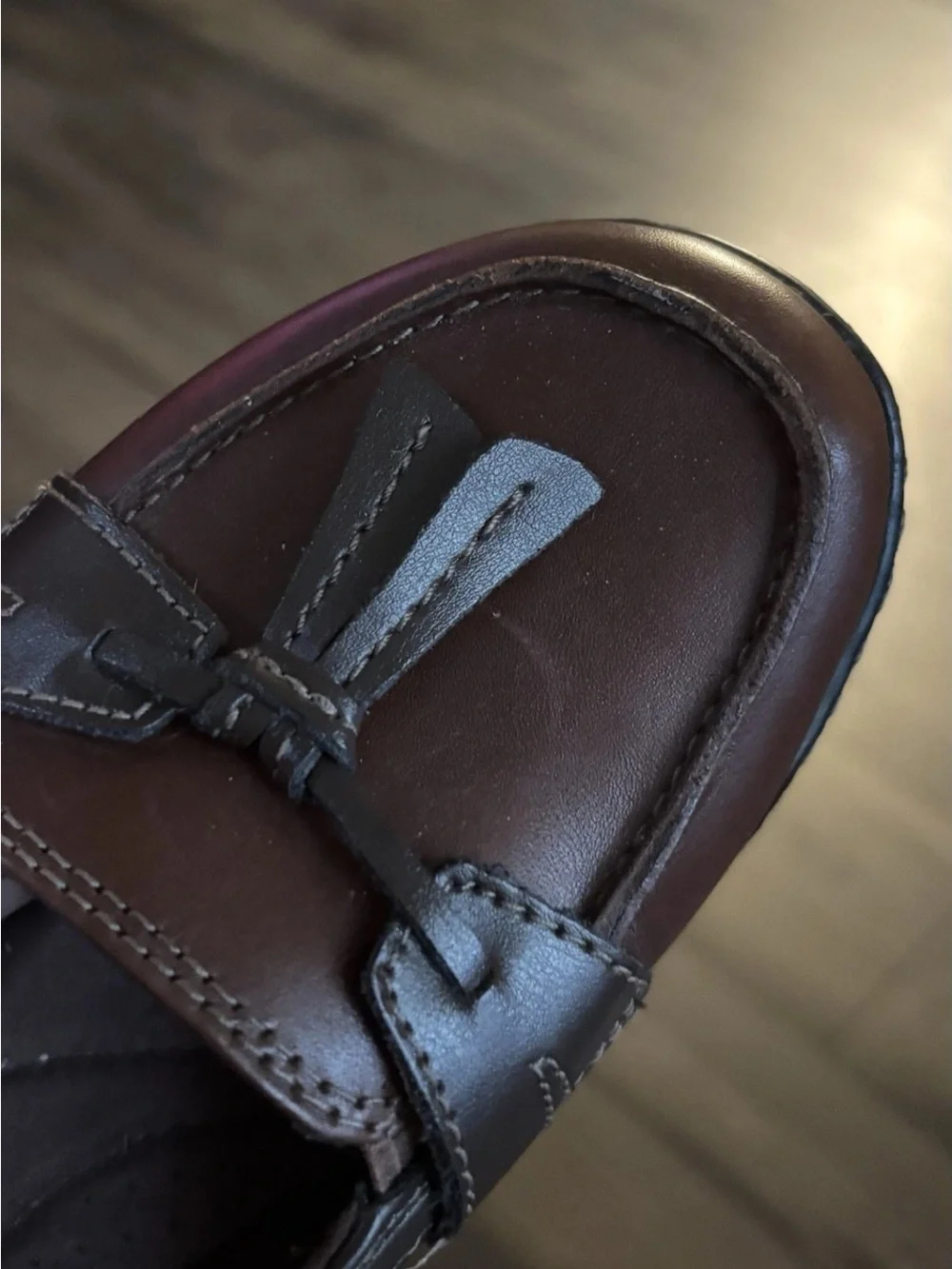 Clark’s Ashland Bubble Slip Brown Tassel Leather Loafers Women Cushioned Size 6